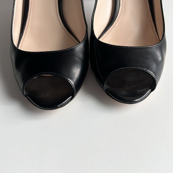Prada peep toe black leather pump size 37.5, 3.25 inch heel made in Italy - Picture 7 of 11